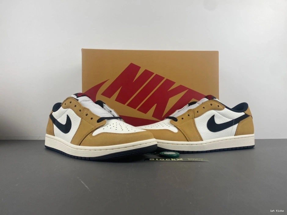 'Sail and 1 Low Air Golden CZ0790-107 Harvest' Jordan 0829